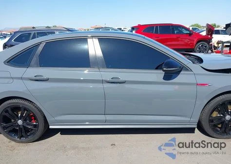 2021 Volkswagen Jetta Gli 2.0T Autobahn/2.0T S из США, поврежденный, VIN 3VW6T7BU8MM091626